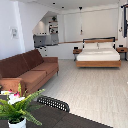 Crown Apartment Sarande Ngoại thất bức ảnh