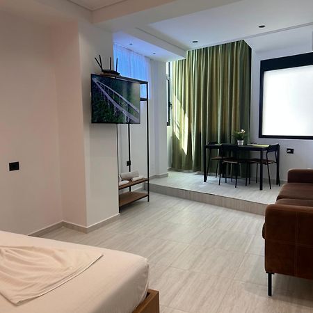 Crown Apartment Sarande Ngoại thất bức ảnh