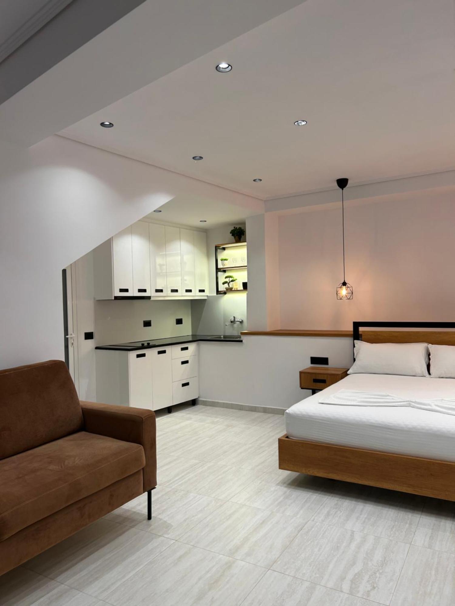 Crown Apartment Sarande Ngoại thất bức ảnh